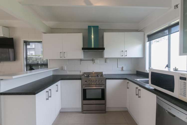 1/10 Robert Street 1660_5