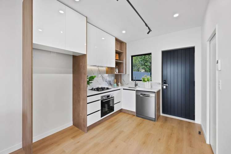 1/2 St Oswalds Road Greenlane_9