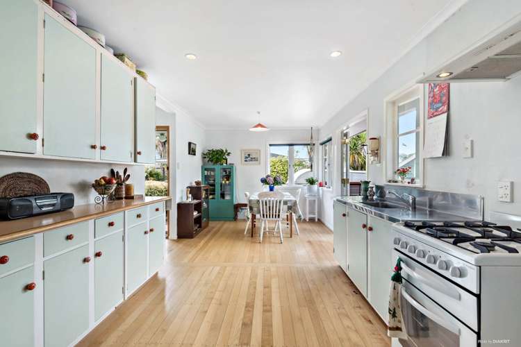 10 Ward Crescent Te Atatu Peninsula_11