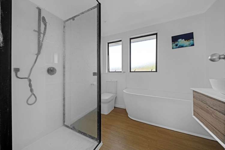18 Pitcher Place Glen Eden_16