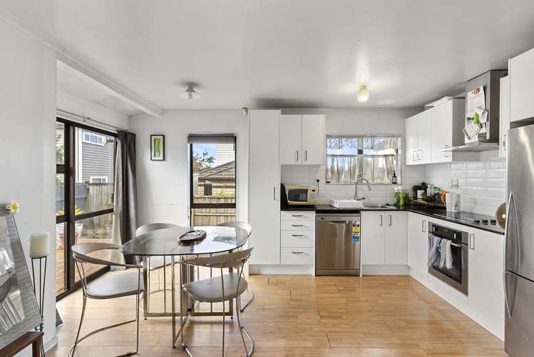 3/9 Brooklyn Avenue Papatoetoe_8