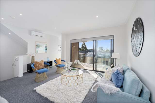 Price Dropped Twice! Asking $829k Now