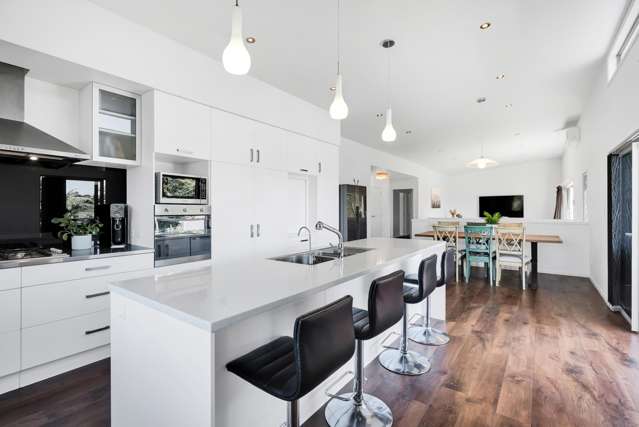 82 Awanui Street Merrilands_3