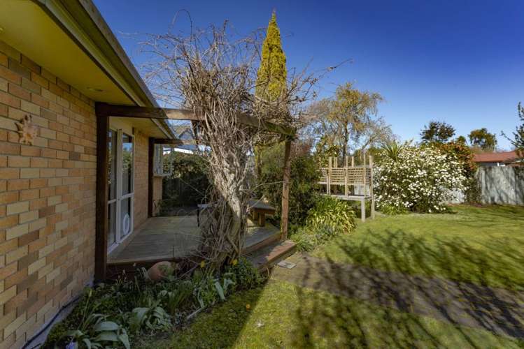 11 Stopforth Street Woodend_15
