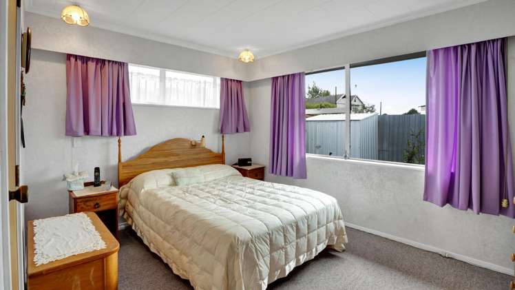 38 Standish Street Inglewood_12