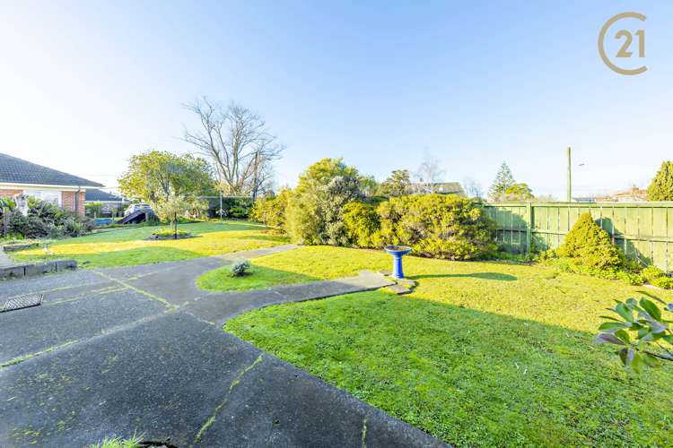 2 Boundary Road Opaheke_13