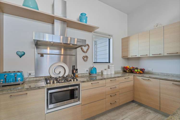 38/73 South Highway - Sovereign Pier Whitianga_6