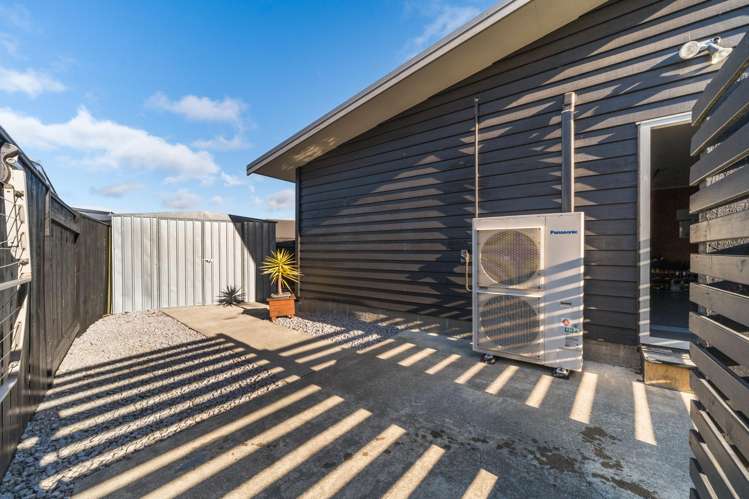 26 Chestnut Close Kelvin Grove_28