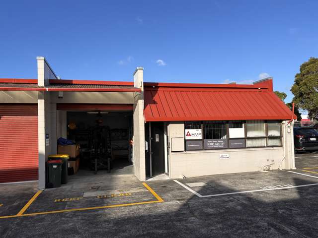 Trade-Ready Unit in Gated Complex

Trade-Ready Uni