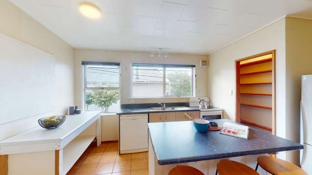 1/3 Ngaio Gorge Road Ngaio_4