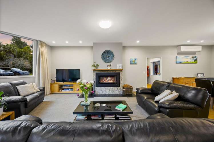 149K Glengarry Road Glen Eden_14