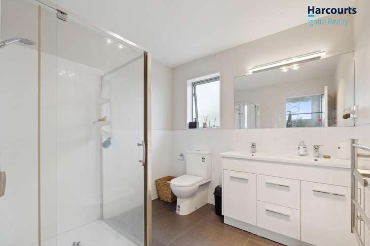 11 Regis Park Drive Pukekohe_10