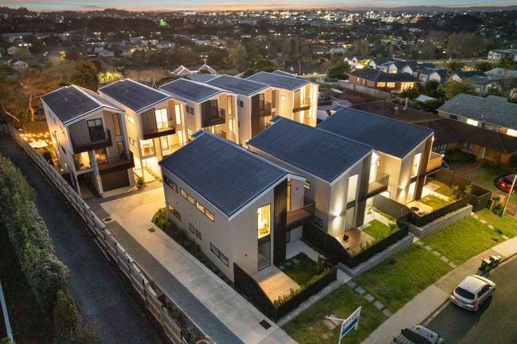 10-12 White Heron Drive Massey_53