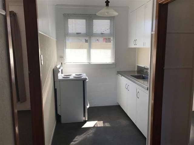 1/126 South Road Spotswood_3