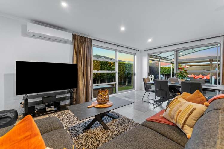 15 Symes Drive Red Beach_6