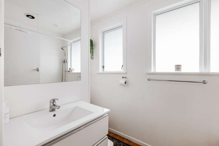 1/86 Pillans Road Otumoetai_11