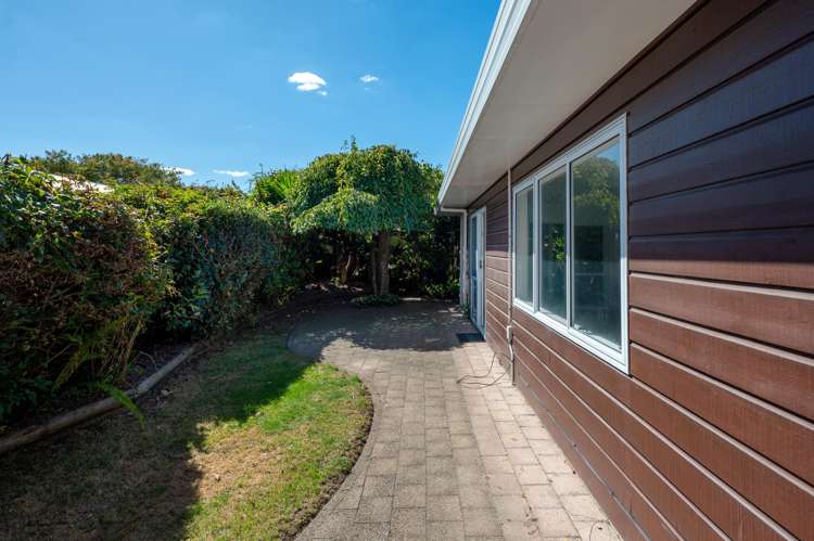 19b Lytton Street Glenholme_14