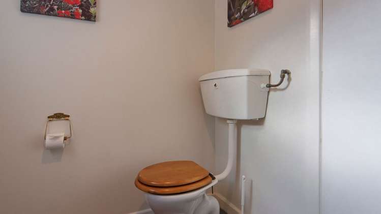 20 Fountain Place Beachville_10