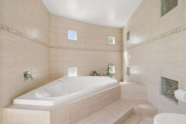 77 Fitzwilliam Drive Torbay_15