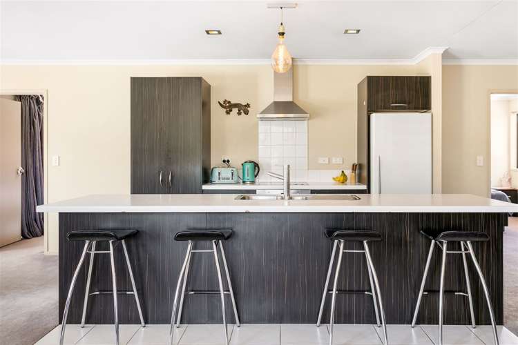 70 South Kensington Way Henderson_21