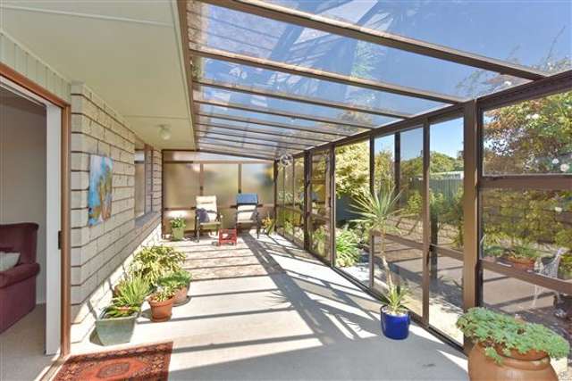 2/6 Douglas Road Amberley_4