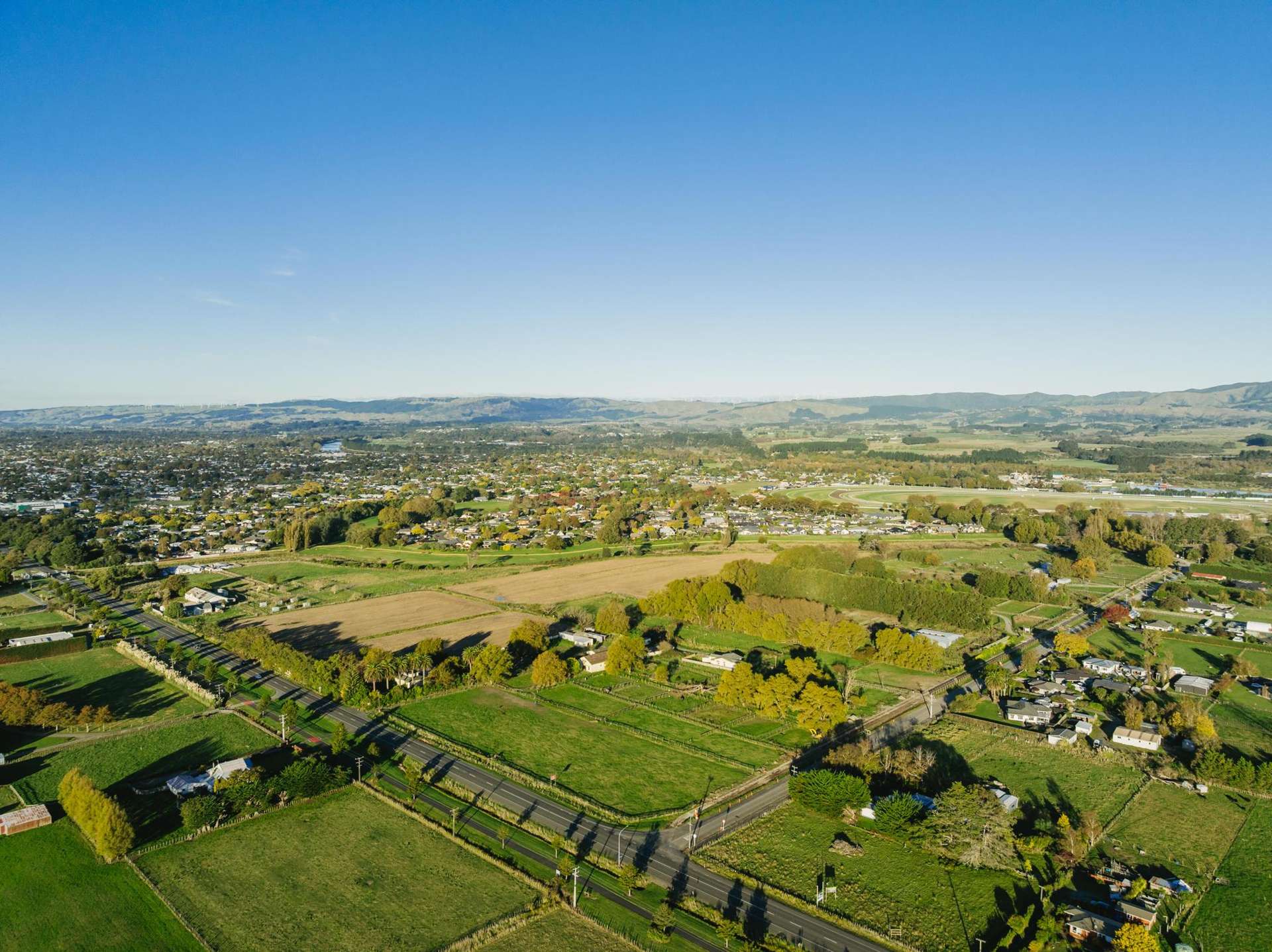 Kikiwhenua, Te Wanaka Road and Pioneer Highway Palmerston North_0