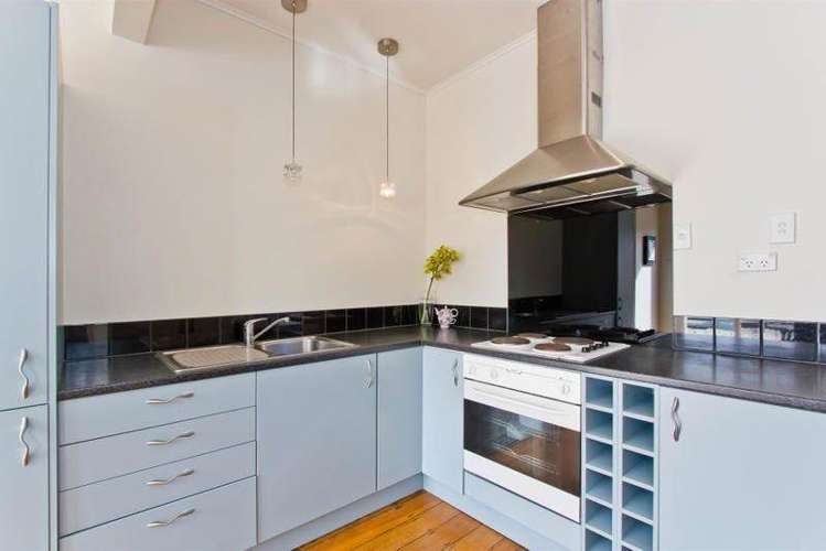 2/10 Alma Street Te Atatu South_6