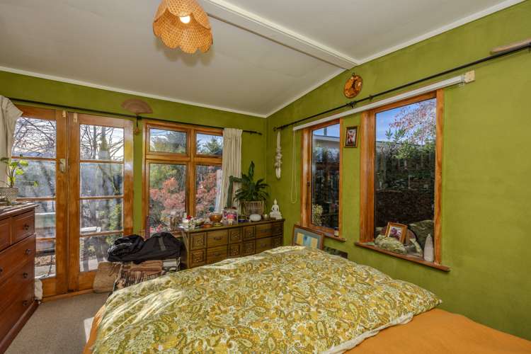 19 Dale Street Albert Town_8