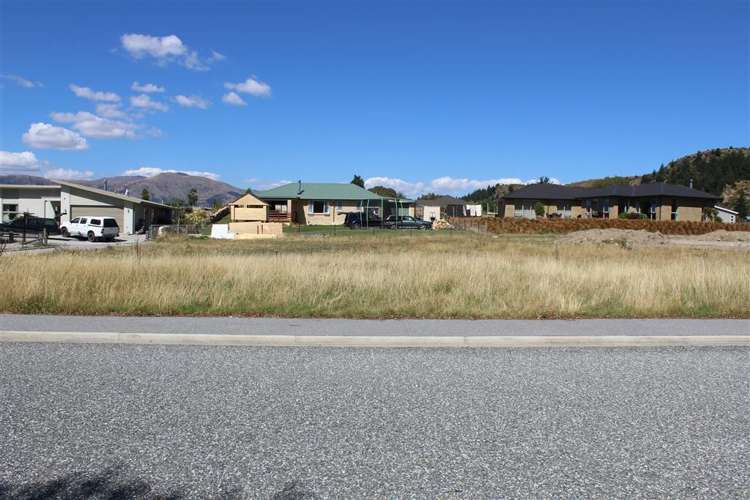 15 Alice Burn Drive Luggate_2