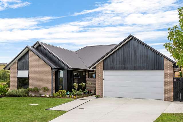 11 Laly Haddon Place Matakana_2