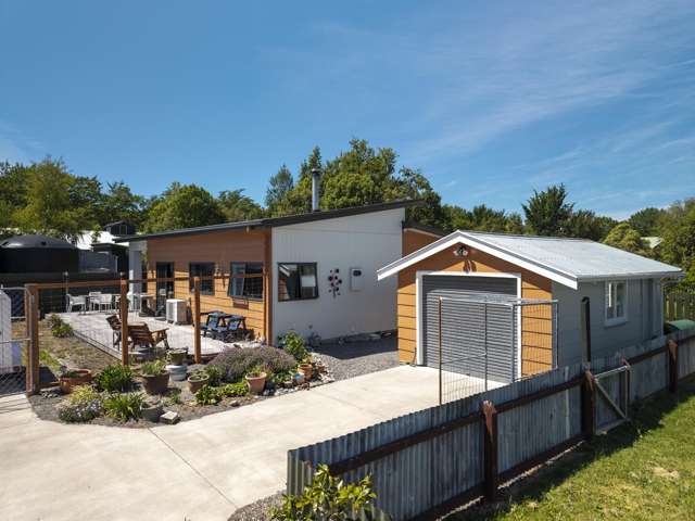 Modern, Easy Care Living In Charming Cheviot