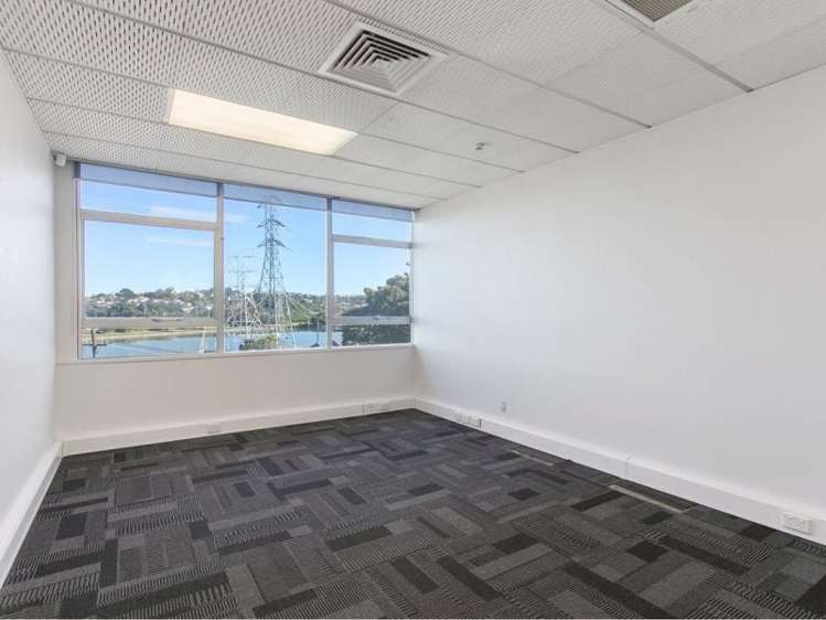 Level 2/92 Beachcroft Avenue Onehunga_6