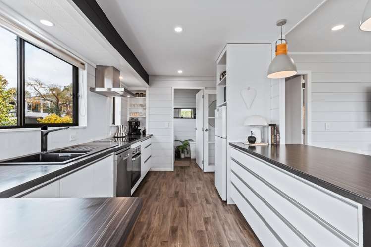 13 Silich Street Acacia Bay_9