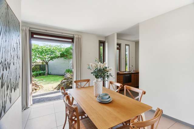 51a Colenso Street Sumner_4