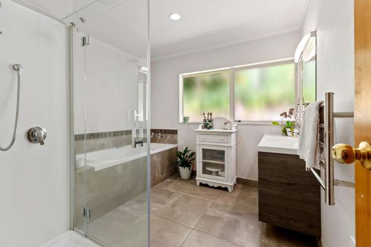 210 Crawford Road Te Puna_27