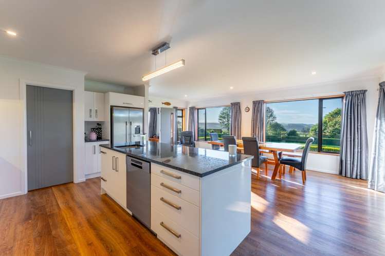 16 Campbell and Forrests Road Otaio_5