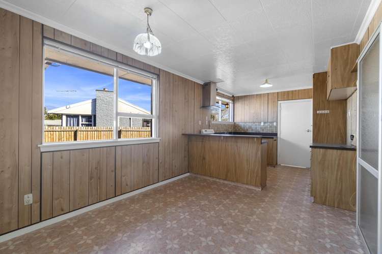 42 Fovant Street Russley_10