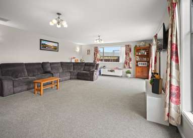 8 Leslie Street_4