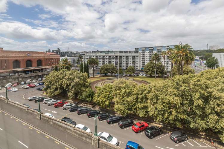 412/57 Mahuhu Crescent Auckland Central_9