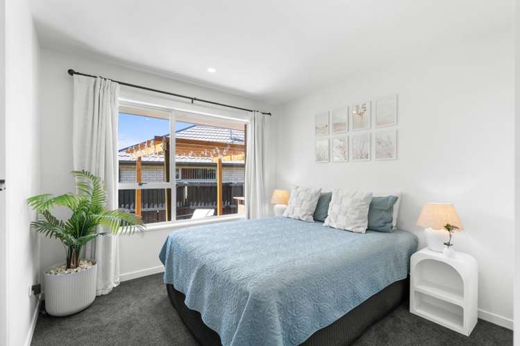 6 Larkhill Place Russley_13