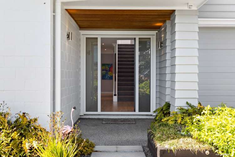 10 Tuangi Street Long Bay_21