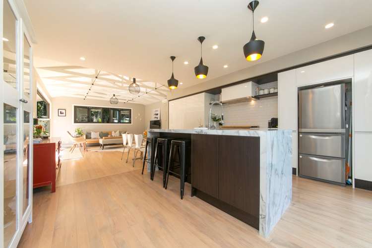 14 Rimutaka Place Titirangi_7