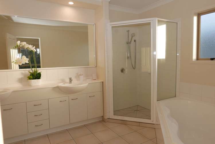 53 Woodhurst Drive Casebrook_14