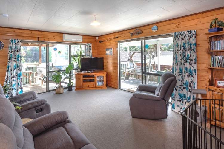 121 Onemana Drive Onemana_8