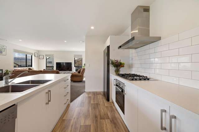 7 Crop Street Jacks Point_2