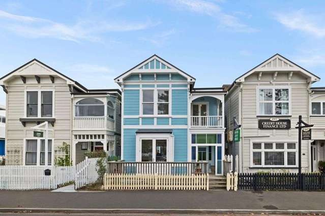 Two of Napier’s iconic Six Sisters villas are up for grabs