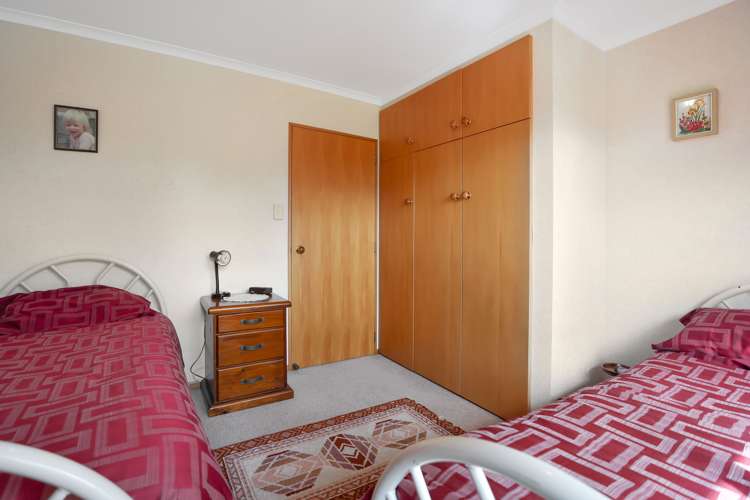 4 Reid Crescent Allenton_15