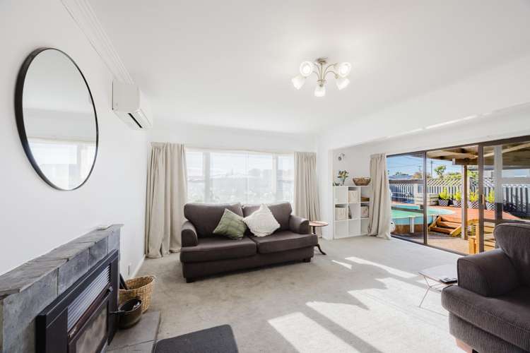 8 Corbett Place Onekawa_2