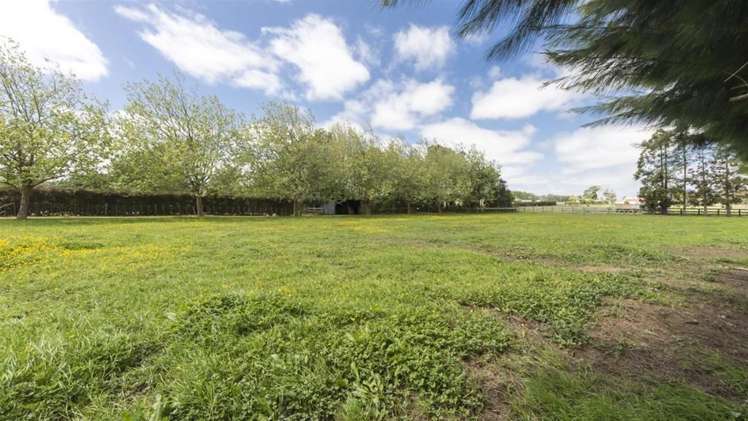 100 Walker Road Opaheke_19