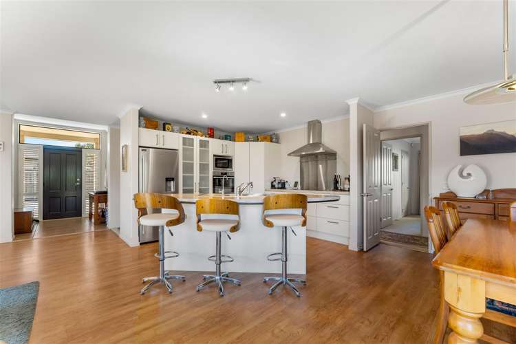 10 Woodstock Place Stoke_23